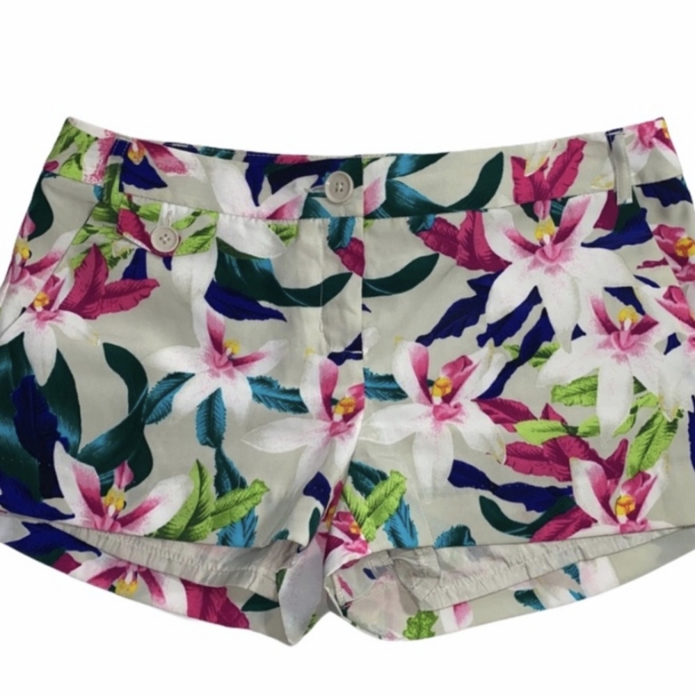 Express Like new polyester silky tropical print shorts